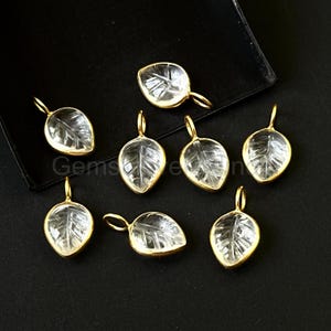 Handskuret lövhänge i kristallkvarts, bladberlocker i 925 sterlingsilver med bezel, bladhänge i guld med vermeil för smycken, bladhänge i ädelsten
