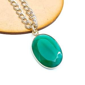 Natural Green Onyx Pendant, AAA Green Onyx Necklace, 925 Sterling Silver Onyx Pendant, Gold Plated Gemstone Necklace, Gift for Her Jewelry