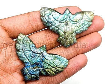 Flashy Labradorite Eagle Carving, Hand Carved Eagle Shape Gemstone, Eagle Sculpture 52MM, Bird Carved Gemstone For Jewelry, Crystal Carvings