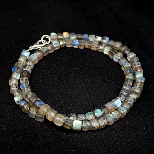 Full of Flash Labradorite Box Beads Necklace, Labradorite Beaded Necklace, Handmade Minimalist Necklace, Labradorite Necklace, Gift for Her