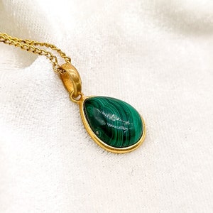 Natural Malachite Pendant, 14K Solid Yellow Gold Malachite Pendant, May Birthstone Pendant, Bezel Pendant, Malachite Jewelry, Pear Pendant