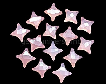 Bellissima pietra preziosa a forma di stella ninja in calcedonio rosa, perline a forma di stella sfaccettate e intagliate a mano per gioielli, cristalli curativi a forma di stella in calcedonio