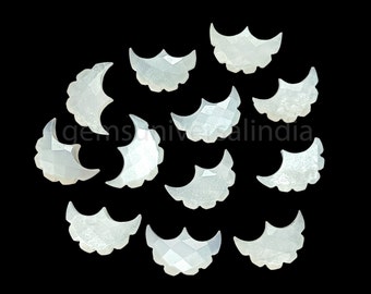 Flashy White Moonstone Eagle Carving, Hand Carved Eagle Shape Gemstone, Eagle Sculpture, Bird Carved Gemstone For Jewelry, Crystal Carvings