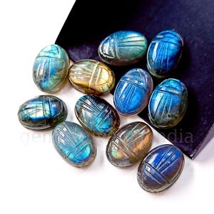 Flashy Labradorite Scarab Shape Gemstone, Natural Labradorite Scarab Cabochon, Fancy Beetle Carved Gemstone, Beetle Carving Beads, 14x10MM
