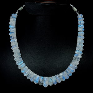 Blau Blitz Regenbogen Mondstein Perlen Halskette, Natürliche glänzende Mondstein Halskette, Phantasie Mondstein Schmuck, Halskette für Frauen, Geschenk für sie
