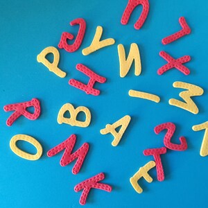 Lettere alfabeto 2,50 cm in gomma Eva foam.