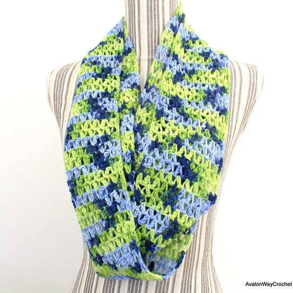 Green Cowl, Infinity Scarf, Crochet Cowl, Cowl Neckwarmer, Winter Scarf, Blue Cowl, Unisex Cowl, Crochet Scarf, Superwash Merino Wool Cowl