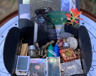 Blind Date with a Witch Oddments Box