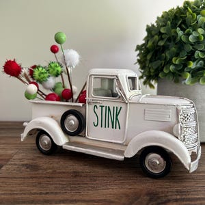 Grinch Decor - Grinch Tiered Tray Decor - Stink Stank Stunk - Grinch - Grinchmas - STINK - Grinch Christmas Decor