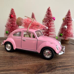 Pink Christmas Decor