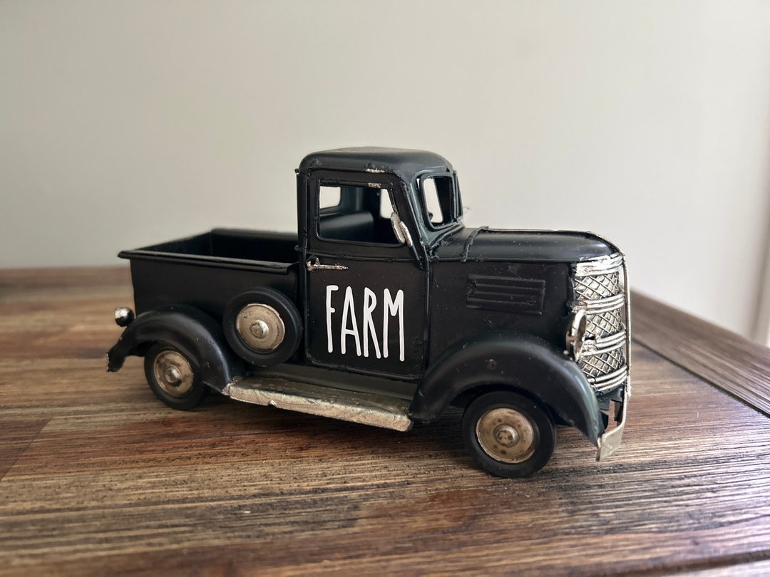 Metal Farm Truck Metal Truck Decor Metal Truck Farmhouse Etsy