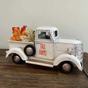 Fall Home Decor - Fall Decor - Autumn Decor - Fall Home - Fall - Fall Mantel Decor - Thanksgiving Decor - Rustic Fall Decor - Fall Mantel