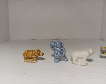 Wade Whimsy Rose Tea Figurine Miniature Ceramic Set England UK