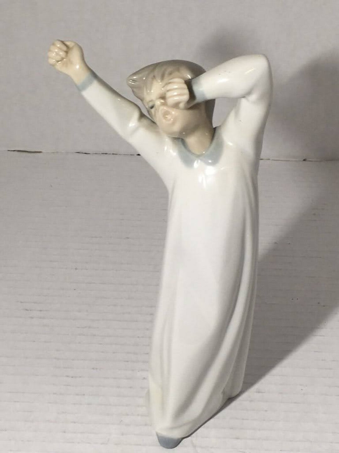 Lladro Boy Awakening Yawning Porcelain Figurine Vintage Spain Spanish