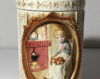 6” Pioneer Woman Ceramic Jar Sears Roebuck 1970s Rocking Chair Pet on Lap