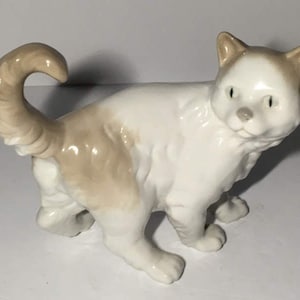 LLadro Walking Cat Figurine Porcelain Vintage