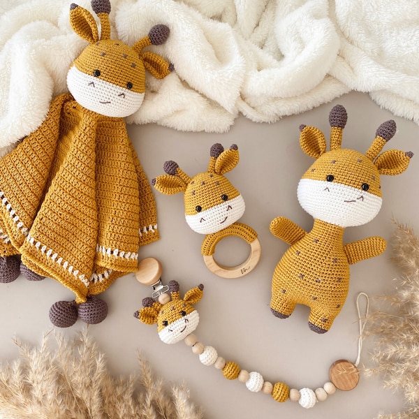 Ensemble amigurumi girafe pour bébé, jouet girafe, ensemble bio pour bébé, girafe à pois, jouet pour nouveau-né, cadeau d'anniversaire