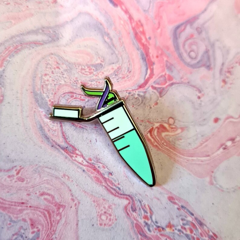 Sliding DNA Extraction Hard Enamel Pin, Science, Chemistry, Biology ...