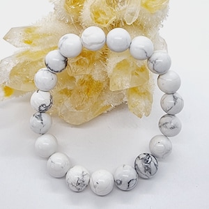 White natural stone howlite bracelet, 10mm stone, ball stone bracelet, elastic chakra bracelet, unisex bracelet
