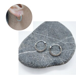 Bali style hoop earring in 925 silver with intertwined circles for men and women