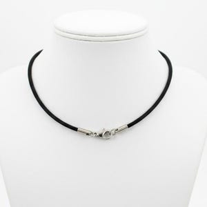 2 Collane Uomo In Gomma Nera 45cm X 3mm Con Chiusura Acciaio Inox Oro, Lotto 12 Pezzi, Nuove