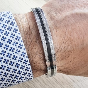 Men&#39;s Engraved Bangle Bracelet, Stainless Steel Bangle, Stylish Bangle, Cuff Bracelet, Men&#39;s Jewelry
