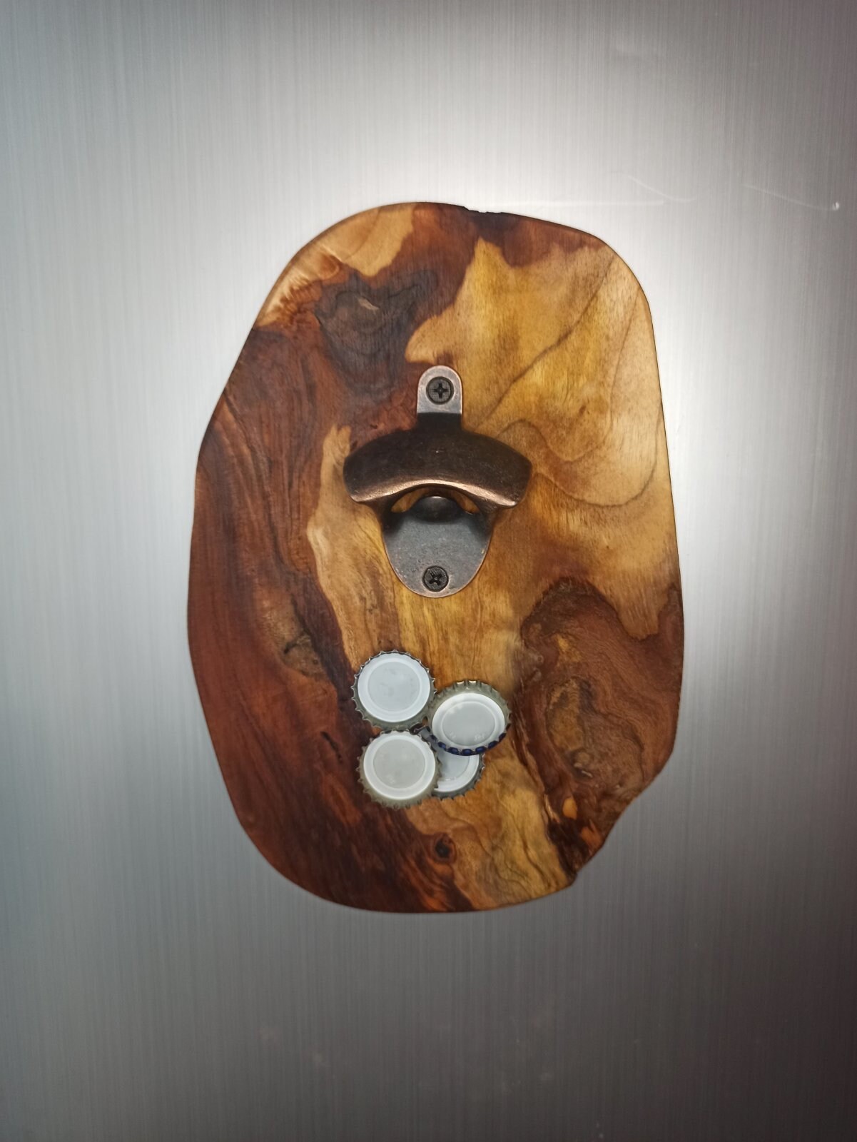 Décapsuleur Mural Aimanté, Ouvre-Bouteille, Cadeau Père, Cadeau Homme, Cadeau Amateur de Bière, Bois