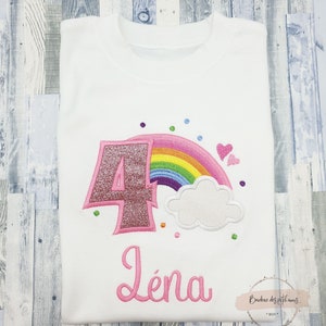 T-shirt ou body personnalisé arc en ciel pour petite fille body bébé rainbow personnalisé Cadeau enfant T shirt fille personnalisé image 1