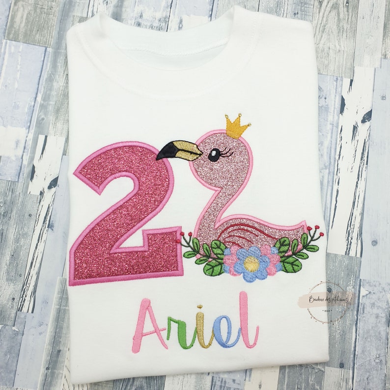 T-shirt ou body personnalisé flamand rose pour fille body brodé personnalisé bébé Cadeau enfant fille T shirt fille personnalisable image 3