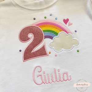 T-shirt ou body personnalisé arc en ciel petite fille body bébé rainbow personnalisé Cadeau enfant fille T shirt fille personnalisé image 2