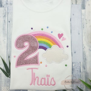 T-shirt ou body personnalisé arc en ciel pour petite fille body bébé rainbow personnalisé Cadeau enfant T shirt fille personnalisé image 3