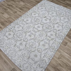 5.4x8.6 Vintage Oushak Rug: Handknotted Turkish Wool Carpet