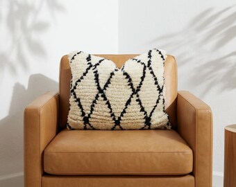 Moroccan Beni Ourain Wool Pillow, Handwoven Berber Shaggy Cushion, Black Diamond Lattice Pillow, Authentic Tribal Cushion Cover P354