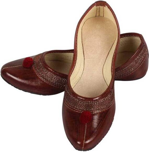 Zapatos Zapatos para mujer Zapatos sin cordones Juttis y mojaris Cuero Mujeres Marrón Mojari Indio Zuecos Hechos a Mano Étnico Juti Tradicional Mulas Sandalia 