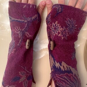 HANDMADE Boiled Merino Wool Fingerless Gloves with Toggle and side slit image 9