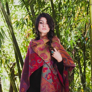 Reversible Merino Wool Cape Shawl: Fuchsia Turquoise Abstract Paisley