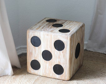 Table d'appoint cube / table basse cube cube / tabouret avec yeux cubiques