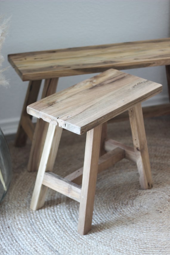 Kleine Holzbank / Schemel / Fußhocker
