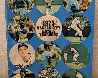 VTG 1975 Kansas City Royals Yearbook KC MLB Baseball George Brett Magazine 70s