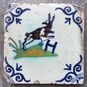 Rare Antique 17th century Dutch Delft tile hare
