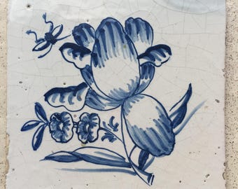 タイル 壁掛け 額絵　オランダ オランダ】壁に穴を開けずに絵を飾る方法｜AMI HUIS（Ami Kawanishi）