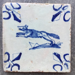 Antique 17th century Dutch Delft tile with fox