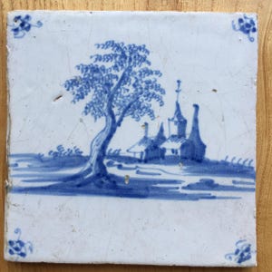 異なる品質の 2 x 2 タイルのサンプル、13 x 13 cm のオランダ製