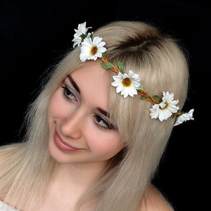 white flower wedding crown, bridal floral headband, daisy headpiece, flower crown for bride