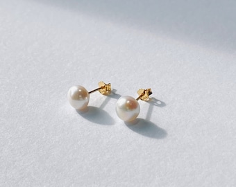 18K gold and 925 Sterling Silver pearl earrings, dainty jewelry, Stud earrings, Holiday gift, gift for her, minimalist, simple earrings