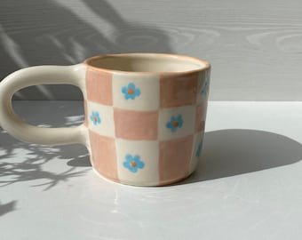 Squared flower handmade mug, Architect, pastel mug, pastel pink flower