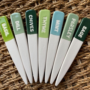 Ceramic Herb Markers Set of 7,  Eco-Friendly Garden Stakes, Durable Plant Labels, Herb Garden Tags, Gardener Gift, Decorative Garden Labels