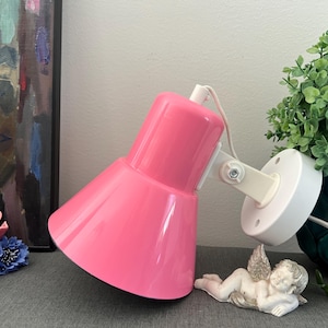 Vintage Scandinavian Swedish pink Wall Lamp, Vintage pink 1980’ Aneta  Sconce in light pink , Mid-Century Minimalist Adjustable Reading Lamp