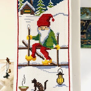 Scandinavian - Sweden or Norway Folk Art Tapestry Hand made Christmas Home Wall Décor  vintage cotton cross stich retro elf cat nice deco