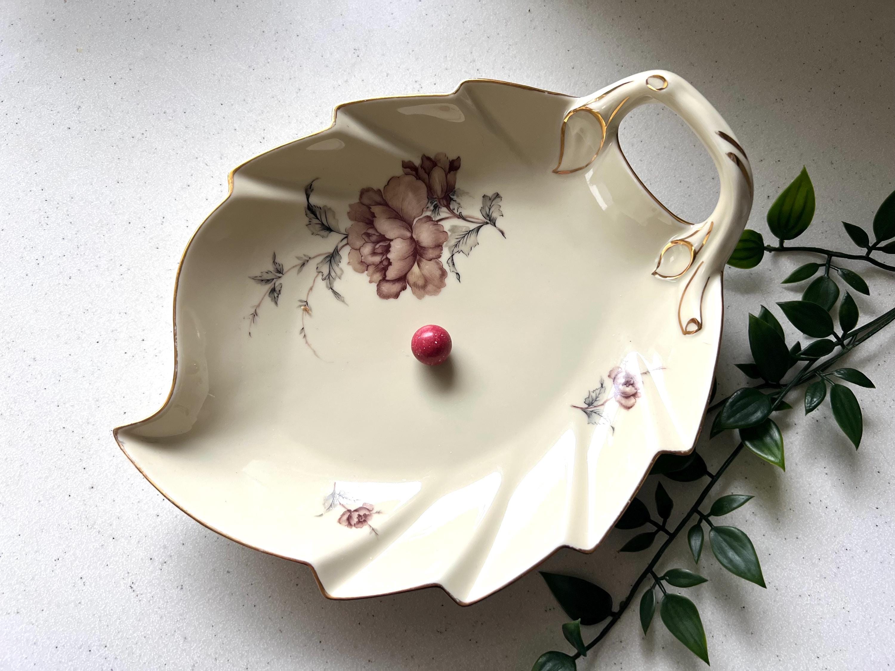 Vintage Kjøbenhavns Porcelains Maleri KPM Denmark Plate , Vanilla